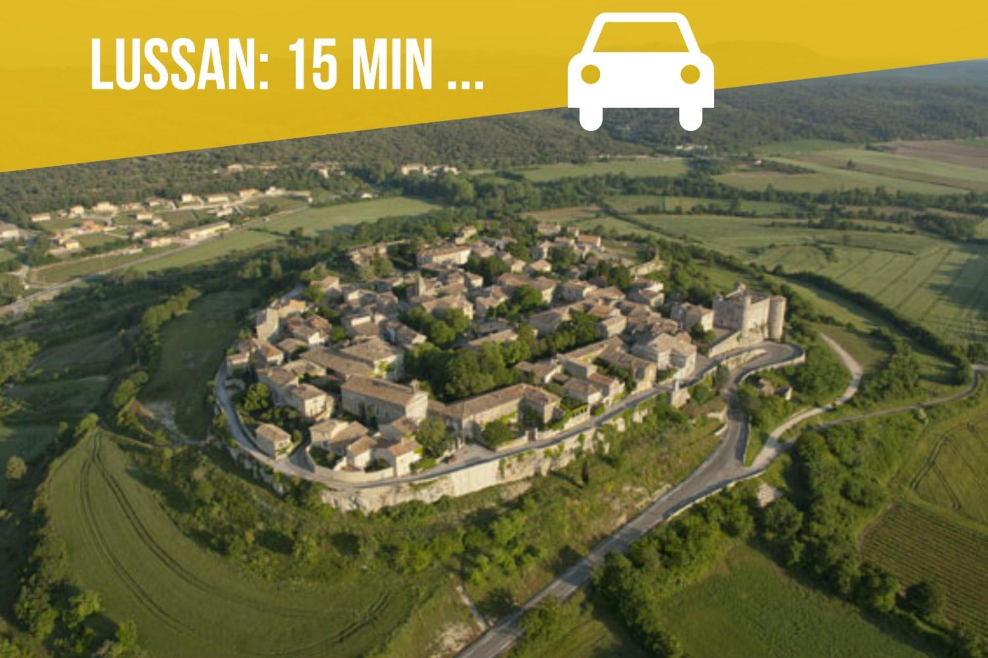 Ulysse, Appartement Spacieux Au Centre Historique D'Uzes En Rez-De-Chaussee Avec Exterieur, Proche Parking Des Marroniers Buitenkant foto